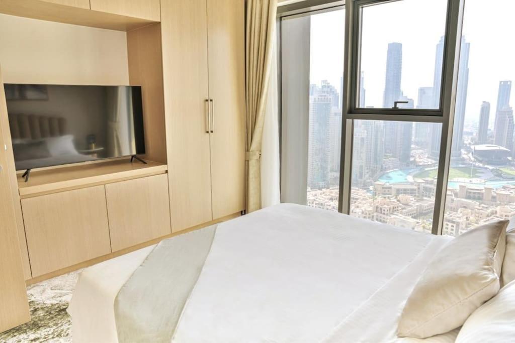 Luxury 2br High Floor Apt. W/ Burj Khalifa View With Laser Light Show And Dancing Fountain View Appartement Dubai