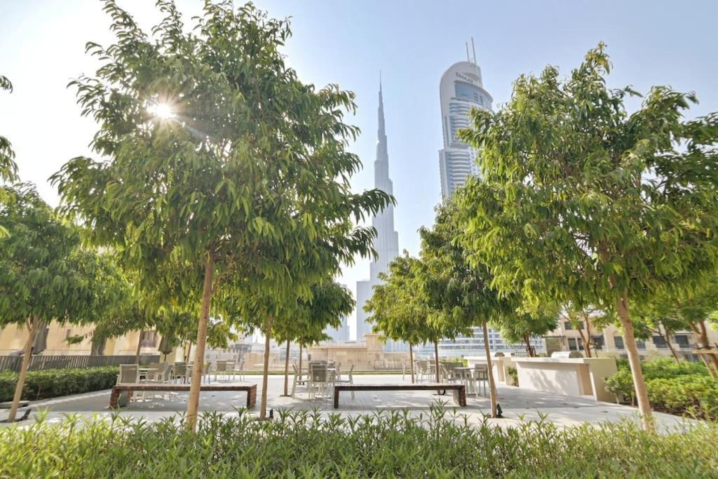 Luxury 2br High Floor Apt. W/ Burj Khalifa View With Laser Light Show And Dancing Fountain View Appartement